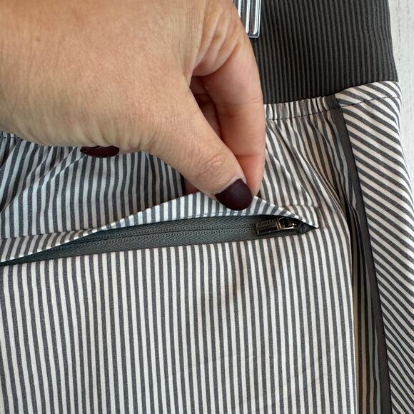 NWT Athleta Grey/Sea Salt City Stripe Brooklyn Textured Ankle Pants Size 12 - Picture 6 of 13